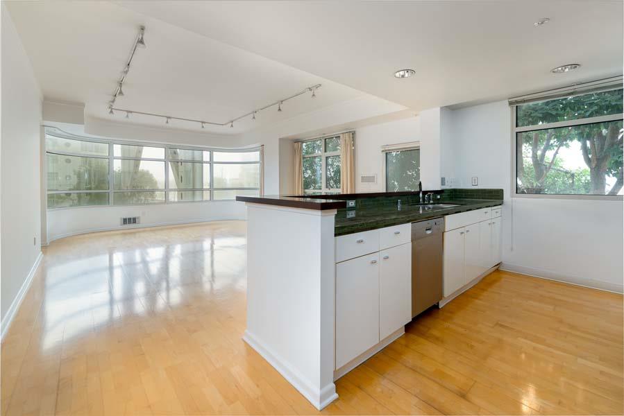 Detail Gallery Image 1 of 1 For 403 Main St 107n,  San Francisco,  CA 94105 - 2 Beds | 2 Baths