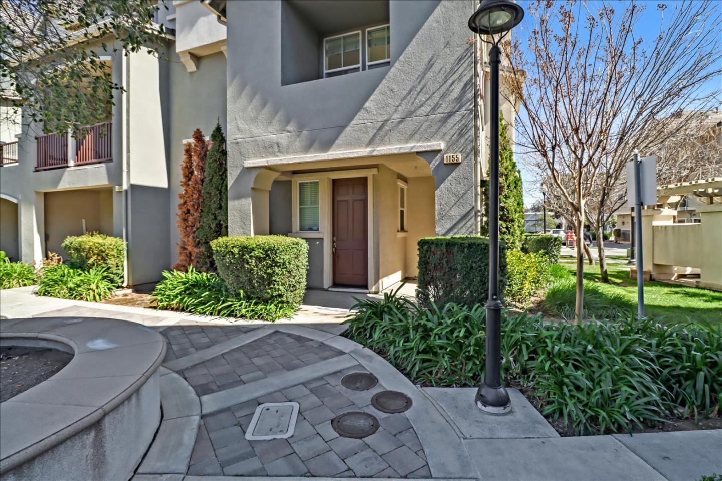 Detail Gallery Image 1 of 1 For 1155 Westbury Dr, San Jose,  CA 95131 - 2 Beds | 2/1 Baths