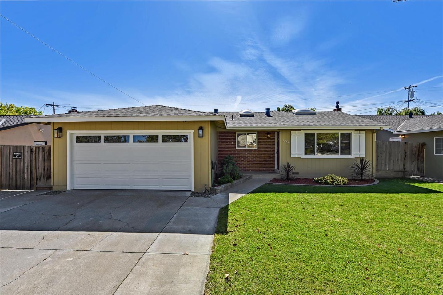 Detail Gallery Image 1 of 1 For 1256 Ashcroft Ln, San Jose,  CA 95118 - 3 Beds | 2 Baths