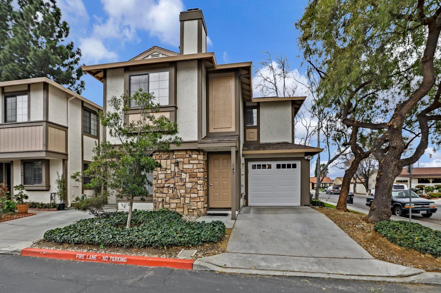 Detail Gallery Image 1 of 1 For 145 Declaration Way, San Jose,  CA 95116 - 3 Beds | 2/1 Baths