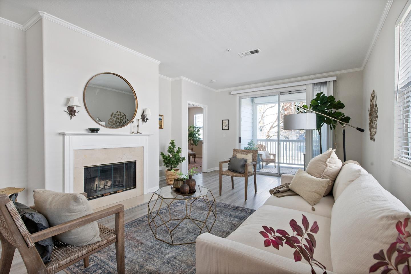 Detail Gallery Image 1 of 1 For 902 Sunrose Ter #201,  Sunnyvale,  CA 94086 - 3 Beds | 2 Baths