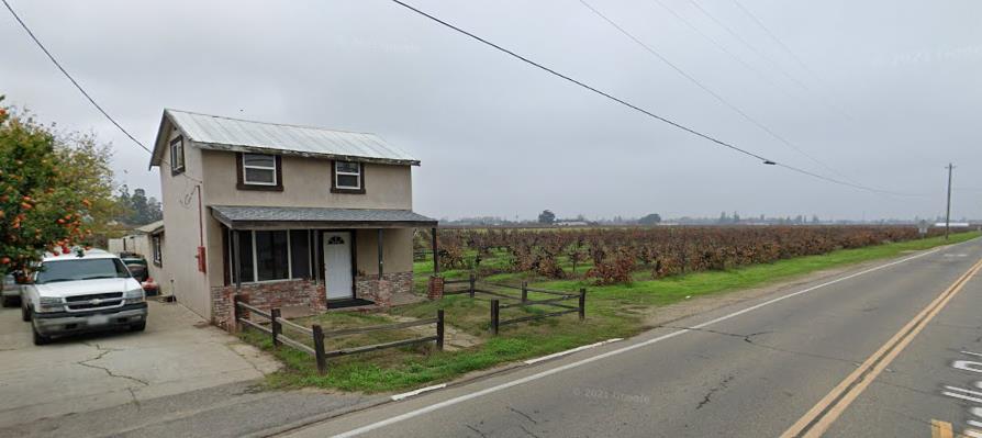 Photo of 17525 N Bruella Rd in Victor, CA