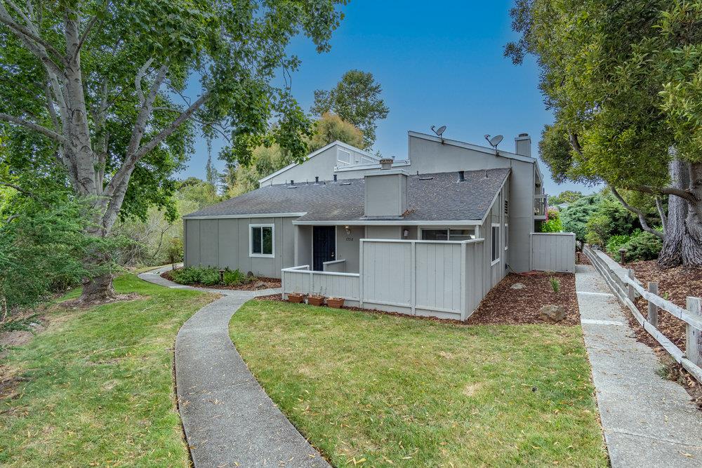 Detail Gallery Image 1 of 29 For 1758 Dolphin Dr, Aptos,  CA 95003 - 2 Beds | 1/1 Baths
