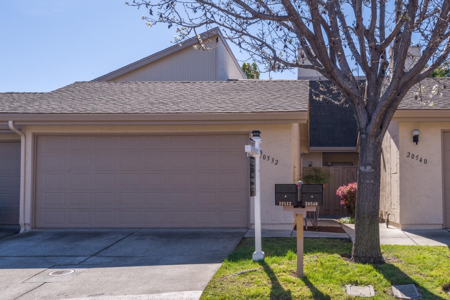 Detail Gallery Image 1 of 1 For 20532 Shady Oak Ln, Cupertino,  CA 95014 - 2 Beds | 2/1 Baths