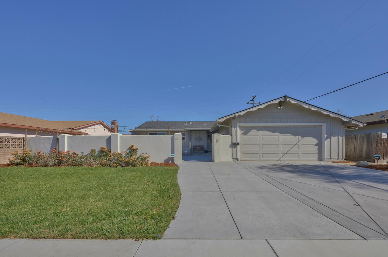 752 W Acacia St, Salinas, CA 93901 3 Beds 2 Baths (Sold