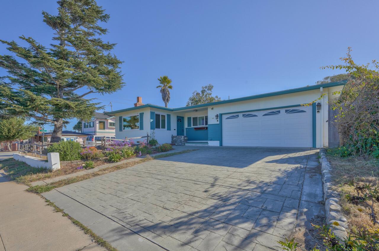 Detail Gallery Image 1 of 1 For 1148 Shafer St, Seaside,  CA 93955 - 3 Beds | 2 Baths