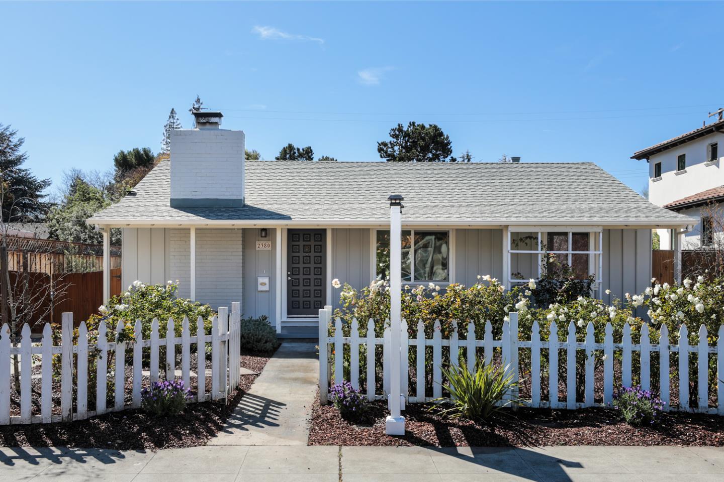 Detail Gallery Image 1 of 1 For 2380 Santa Ana St, Palo Alto,  CA 94303 - 3 Beds | 2 Baths