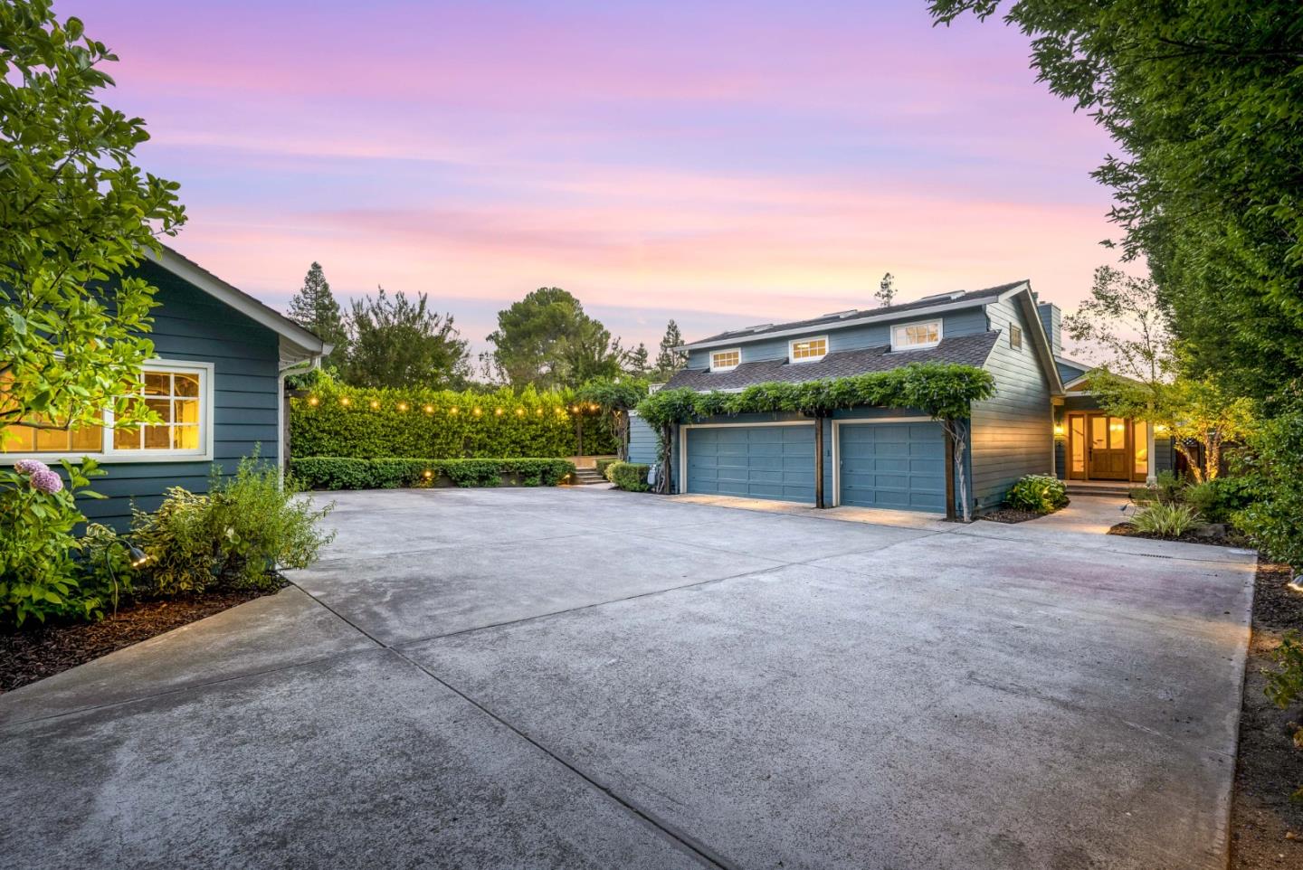 Detail Gallery Image 1 of 1 For 16421 Bonnie Ln, Los Gatos,  CA 95032 - 4 Beds | 3/1 Baths