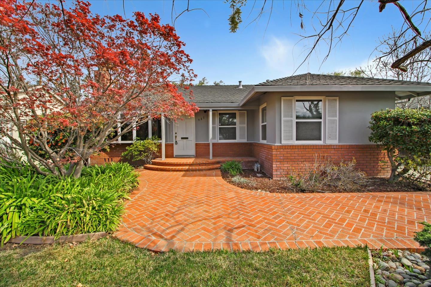 927 Madeline Ln, Santa Clara, CA 95050 3 Beds 2/1 Baths (Sold