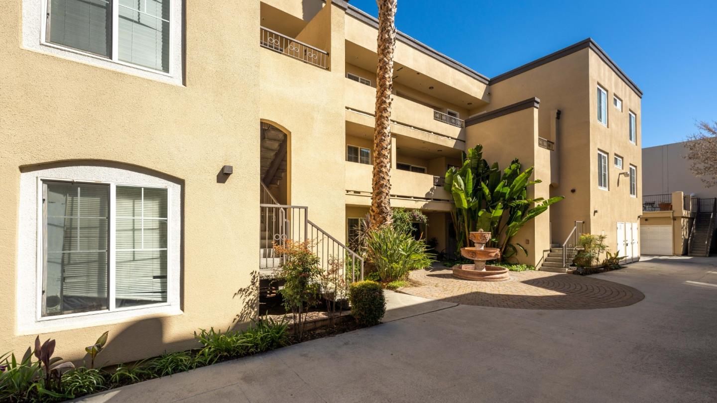 134 Carroll St 302, Sunnyvale, CA 94086 2 Beds 2 Baths (Sold