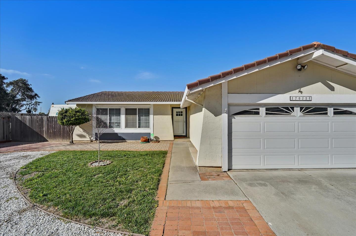 Detail Gallery Image 1 of 1 For 17015 Pine Way, Morgan Hill,  CA 95037 - 3 Beds | 1/1 Baths