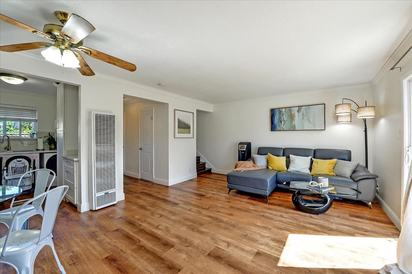 Detail Gallery Image 1 of 1 For 2925 Florence Ave #25,  San Jose,  CA 95127 - 3 Beds | 1/1 Baths