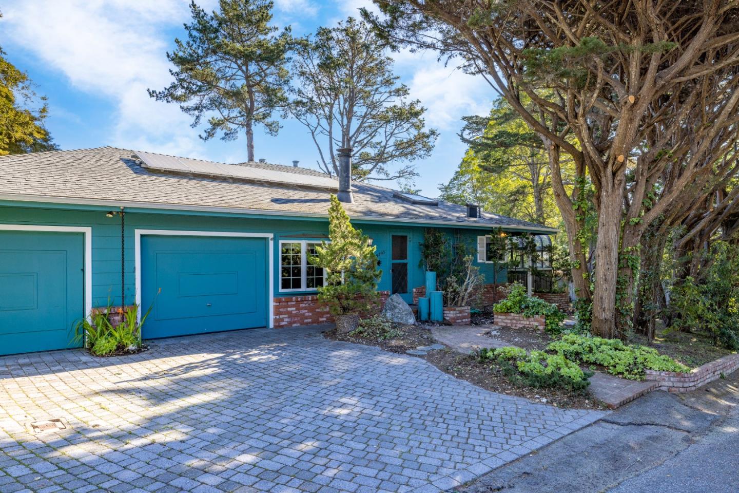 Detail Gallery Image 1 of 1 For 25293 Randall Way, Carmel,  CA 93923 - 3 Beds | 2 Baths