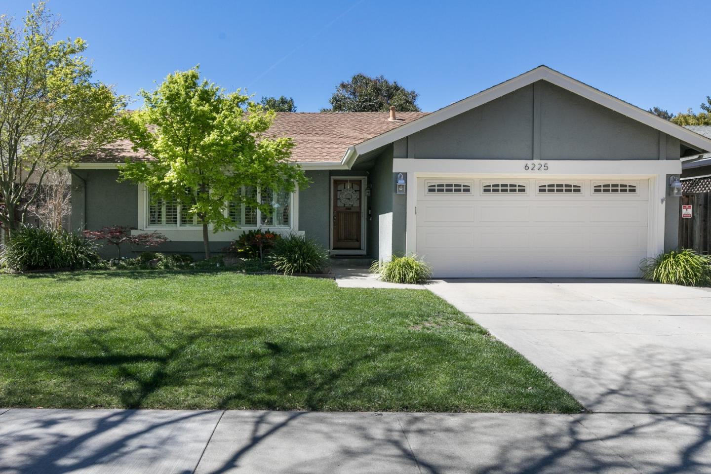 Detail Gallery Image 1 of 1 For 6225 Mahan Dr, San Jose,  CA 95123 - 3 Beds | 2 Baths