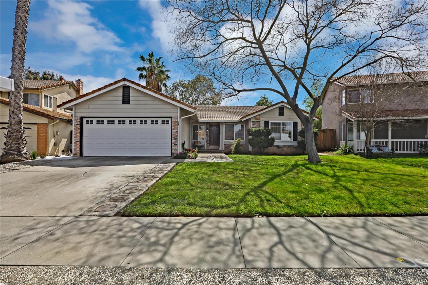 Detail Gallery Image 1 of 1 For 5098 Severance Dr, San Jose,  CA 95136 - 3 Beds | 2 Baths