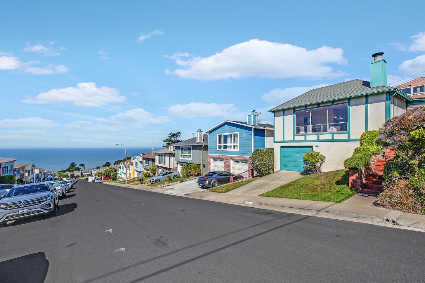 Detail Gallery Image 1 of 1 For 6 Rockford Ave, Daly City,  CA 94015 - 3 Beds | 1 Baths