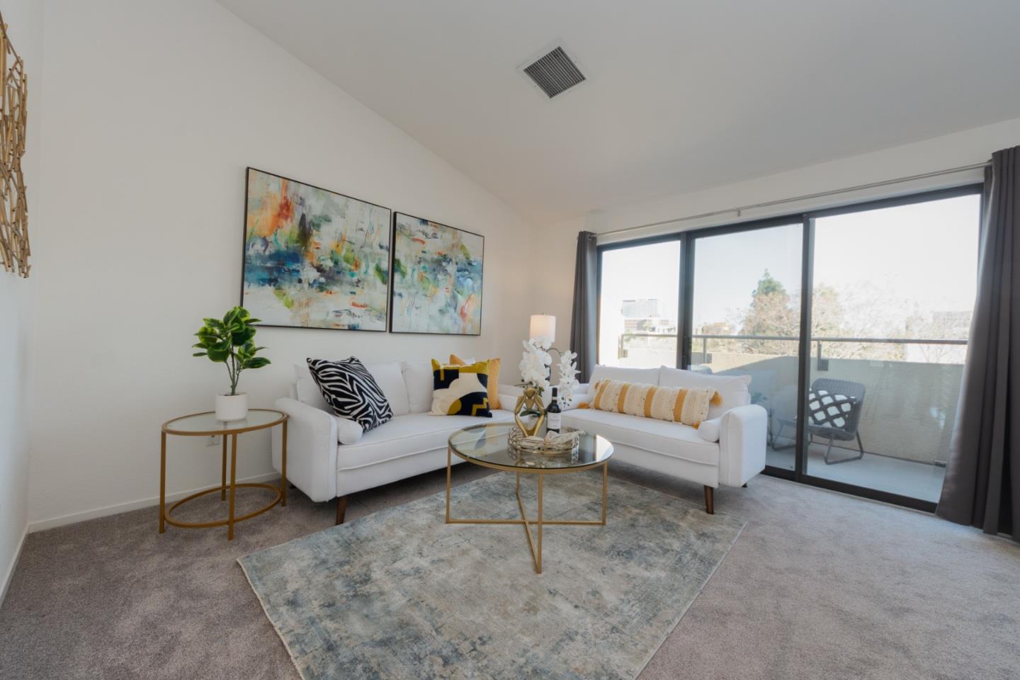 Detail Gallery Image 1 of 24 For 400 N 1st St #309,  San Jose,  CA 95112 - 1 Beds | 1/1 Baths