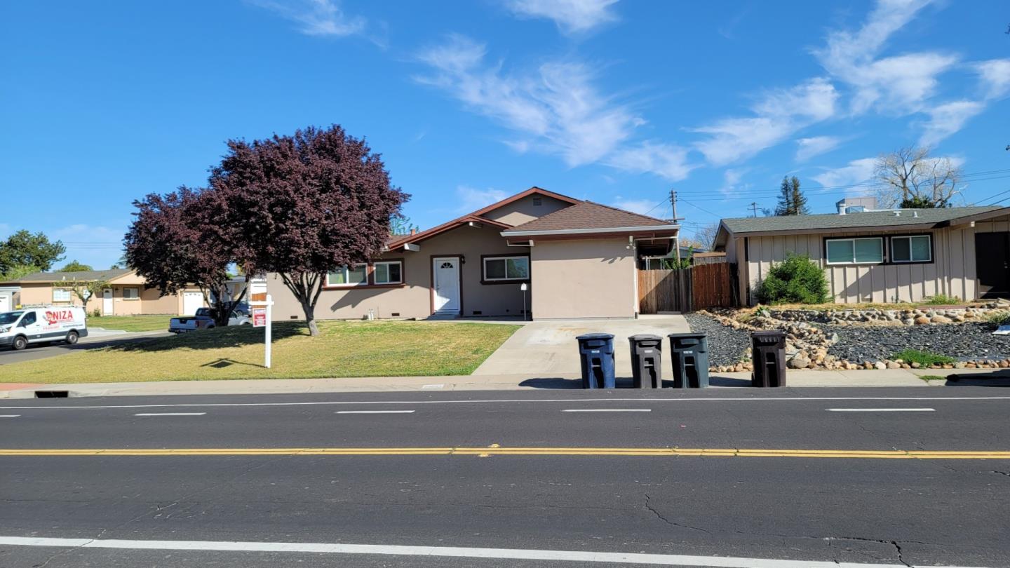 Detail Gallery Image 1 of 1 For 7209 Chesline Dr, Citrus Heights,  CA 95621 - 3 Beds | 1/1 Baths