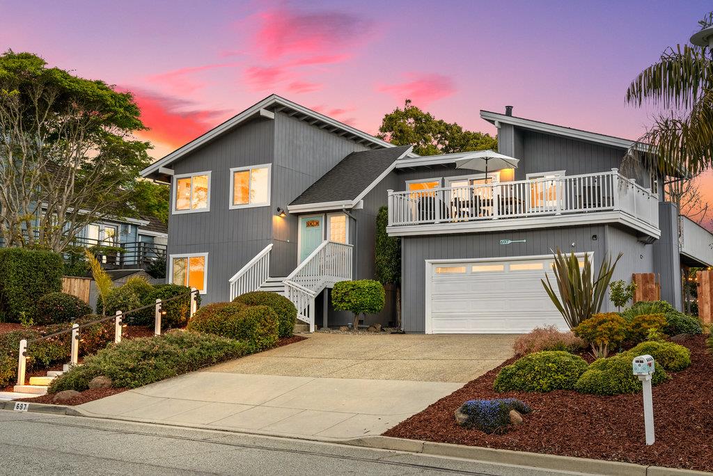 Detail Gallery Image 1 of 1 For 697 Saint Andrews Dr, Aptos,  CA 95003 - 4 Beds | 2/1 Baths
