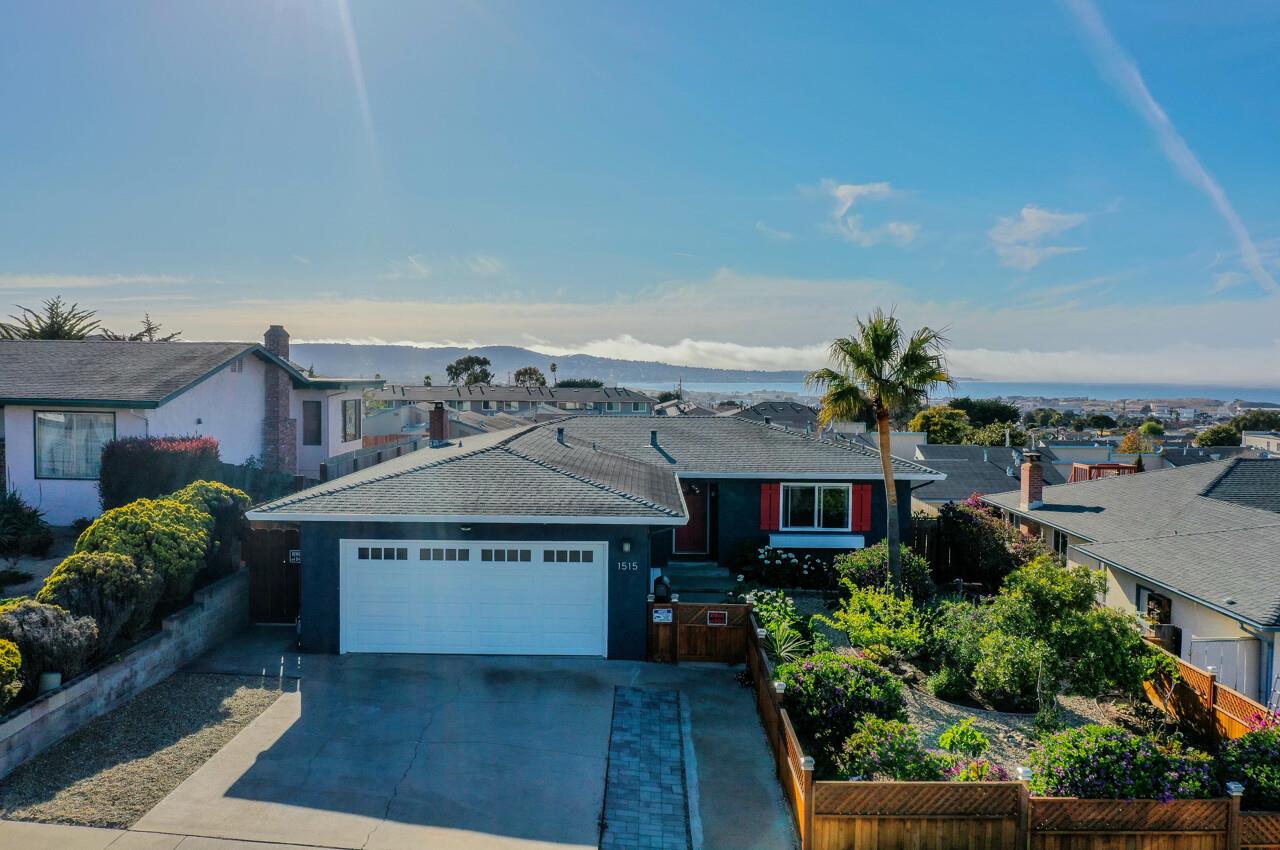 Detail Gallery Image 1 of 1 For 1515 Ancon St, Seaside,  CA 93955 - 3 Beds | 2 Baths