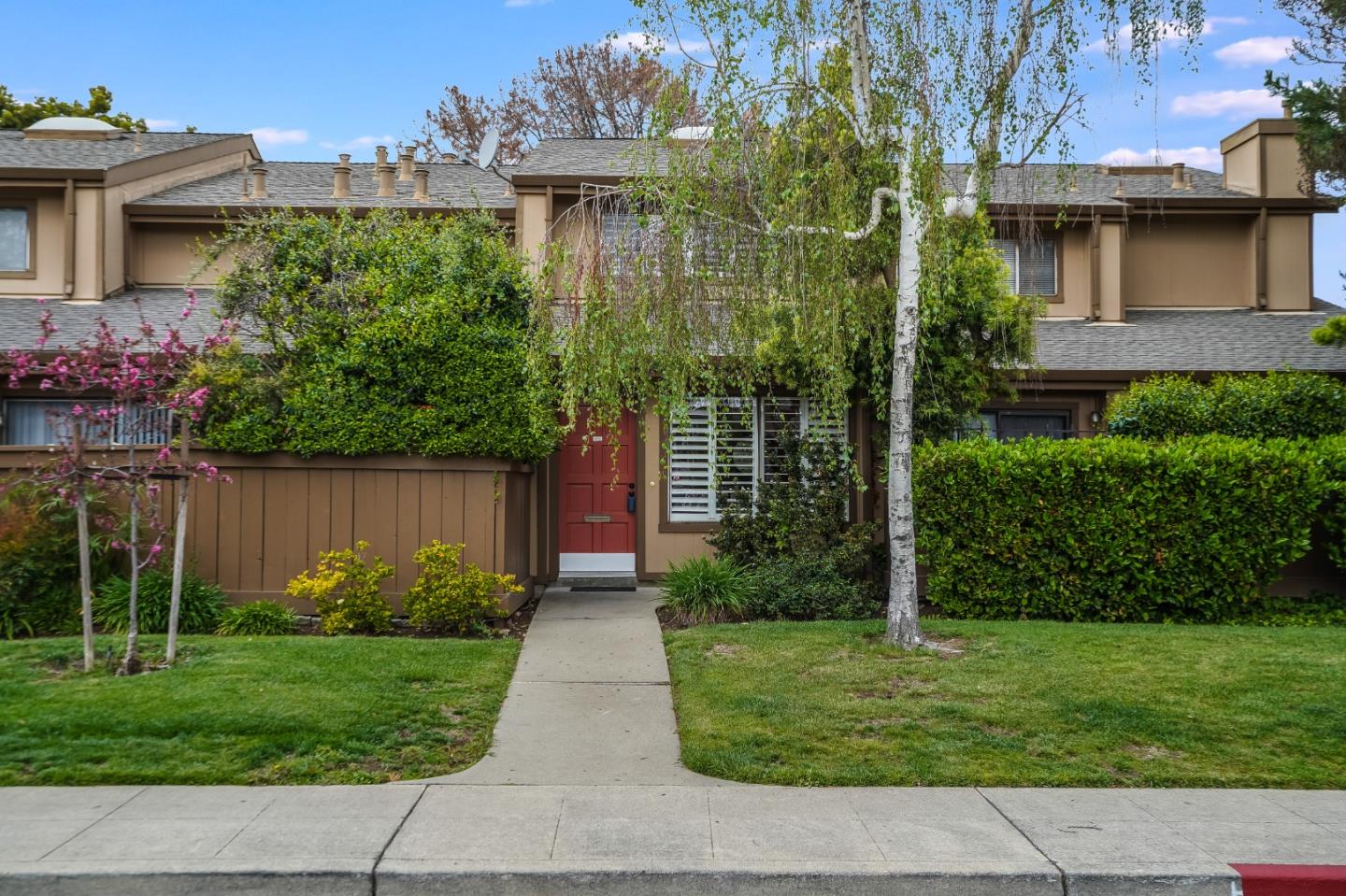 Detail Gallery Image 1 of 1 For 49 Showers Dr #C456,  Mountain View,  CA 94040 - 3 Beds | 2/1 Baths