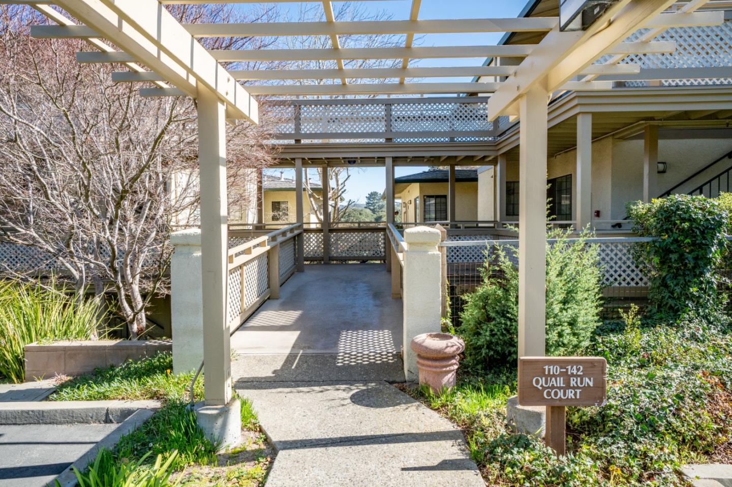 Detail Gallery Image 1 of 1 For 121 Quail Run Ct, Monterey,  CA 93940 - 1 Beds | 1 Baths