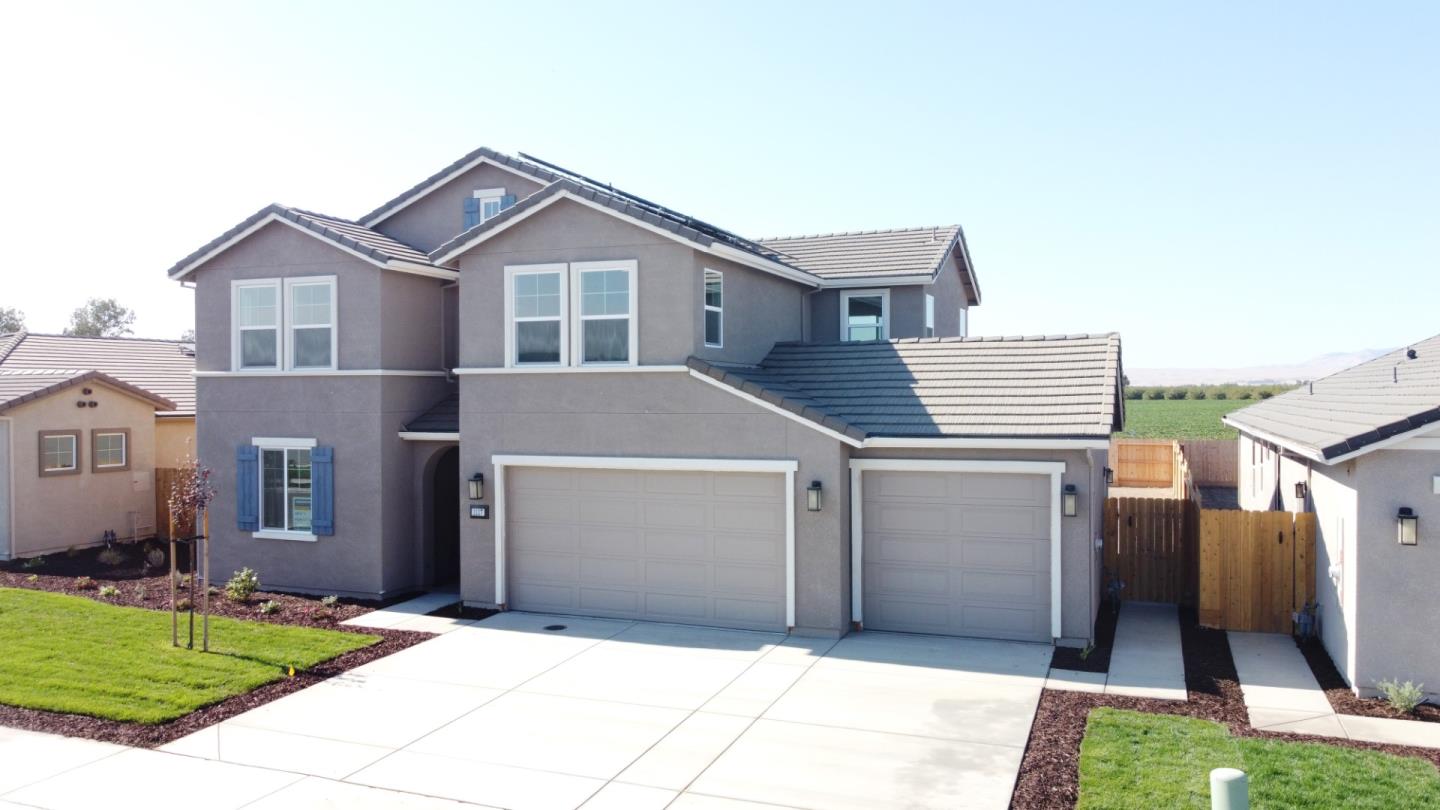 Photo of 1117 Pearl Dr Lot 1-9 in Los Banos, CA