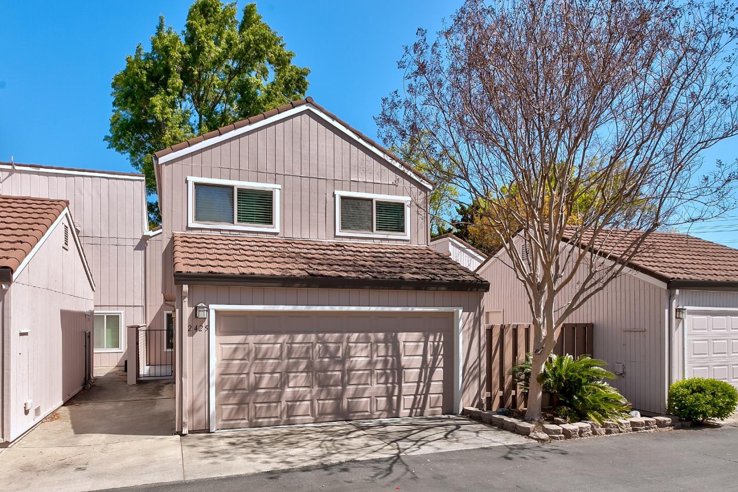 Detail Gallery Image 1 of 1 For 2425 Fairview Ln, Santa Clara,  CA 95051 - 4 Beds | 2/1 Baths