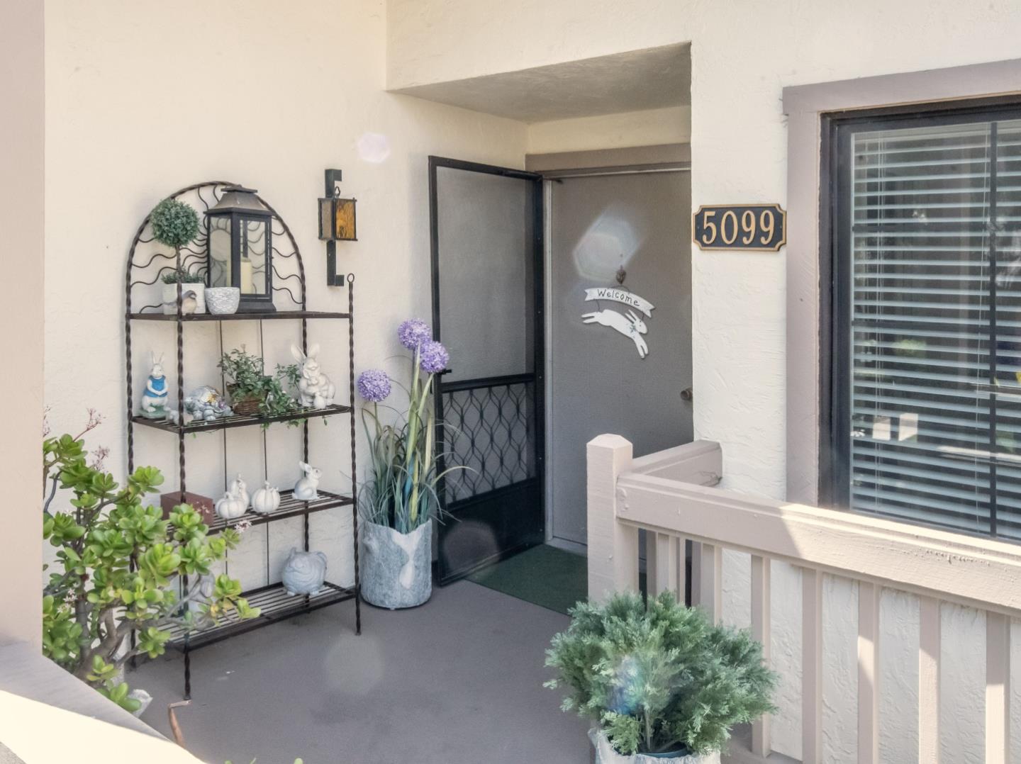 Detail Gallery Image 1 of 1 For 5099 Cribari Pl, San Jose,  CA 95135 - 2 Beds | 2 Baths