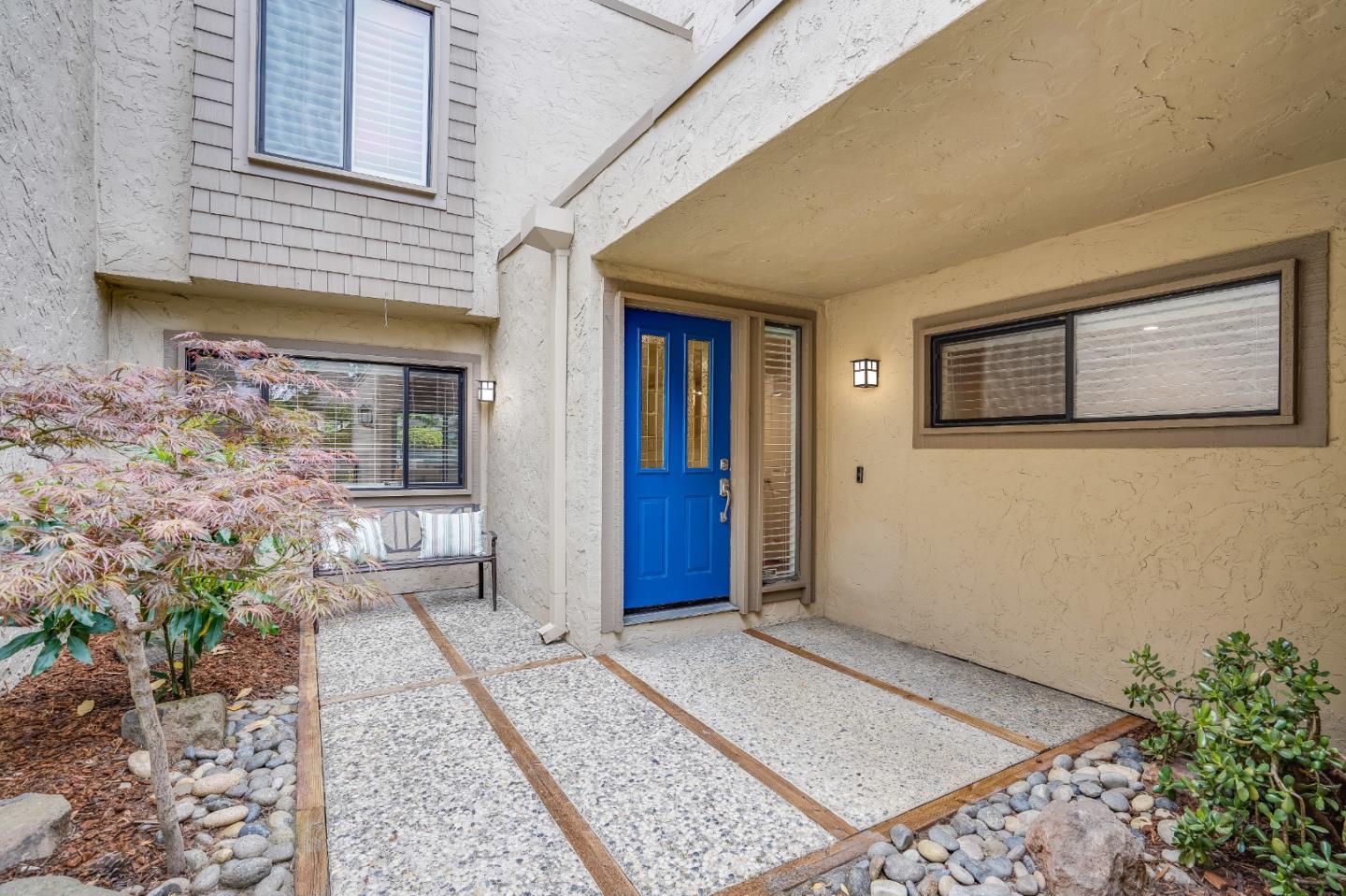 Detail Gallery Image 1 of 1 For 1637 Fruitwood Ct, San Jose,  CA 95125 - 3 Beds | 2/1 Baths