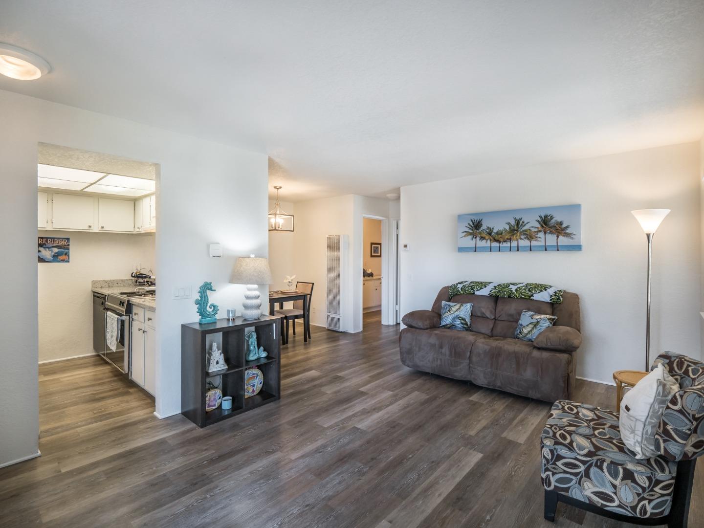 Detail Gallery Image 1 of 1 For 250 River St #323,  Santa Cruz,  CA 95060 - 1 Beds | 1 Baths