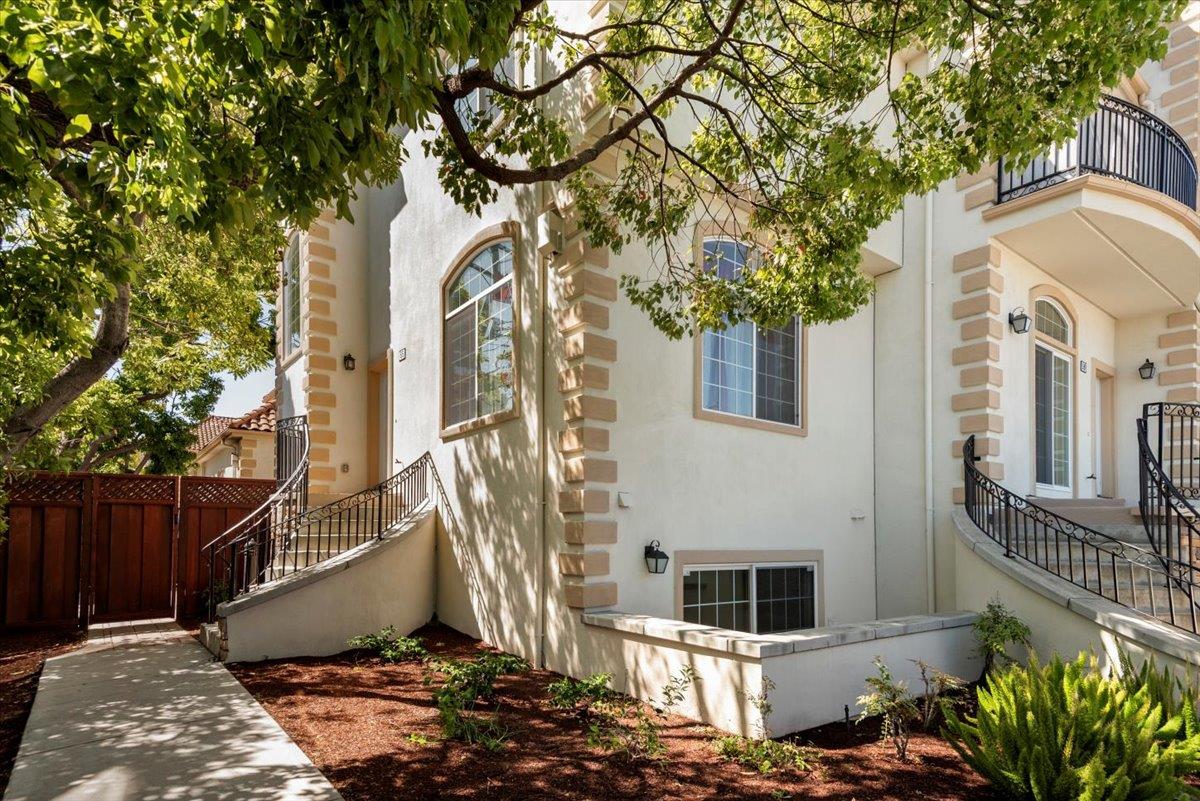 Detail Gallery Image 1 of 1 For 55 Cabot Ave, Santa Clara,  CA 95051 - 3 Beds | 2/2 Baths