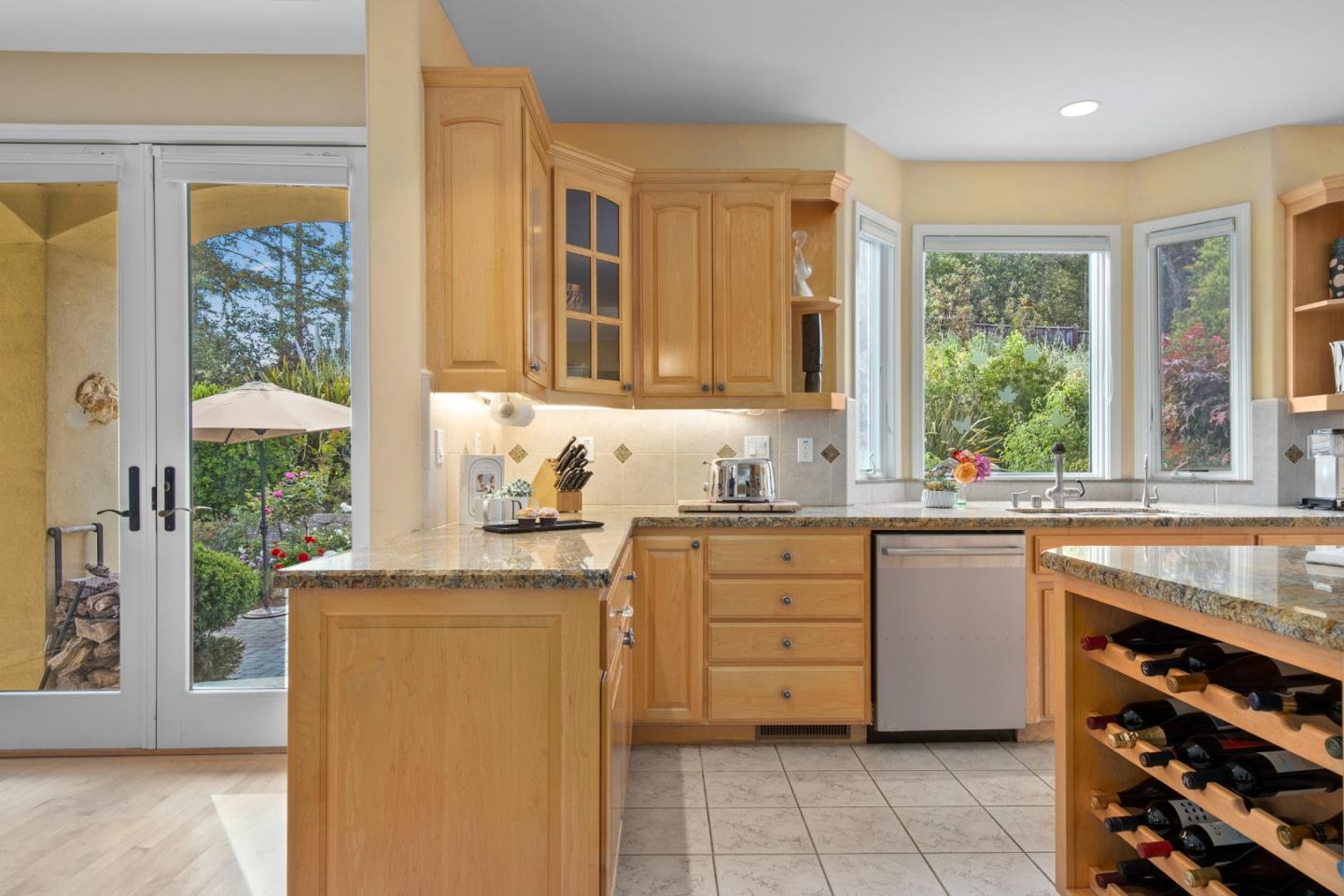 Detail Gallery Image 20 of 72 For 625 Lassen Park Ct, Scotts Valley,  CA 95066 - 4 Beds | 4 Baths