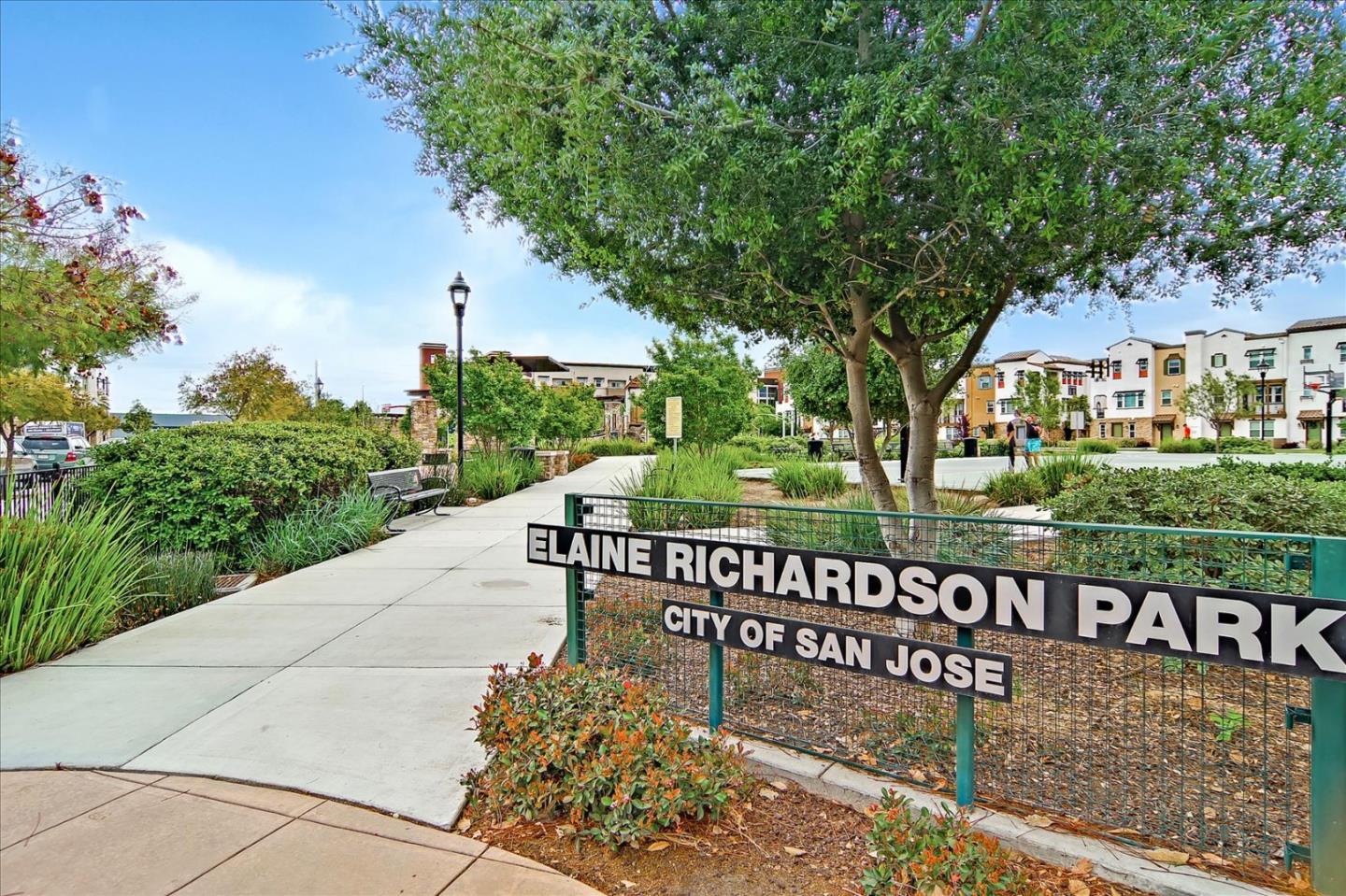 Detail Gallery Image 1 of 1 For 156 Esfahan Dr #2,  San Jose,  CA 95111 - 2 Beds | 2/1 Baths