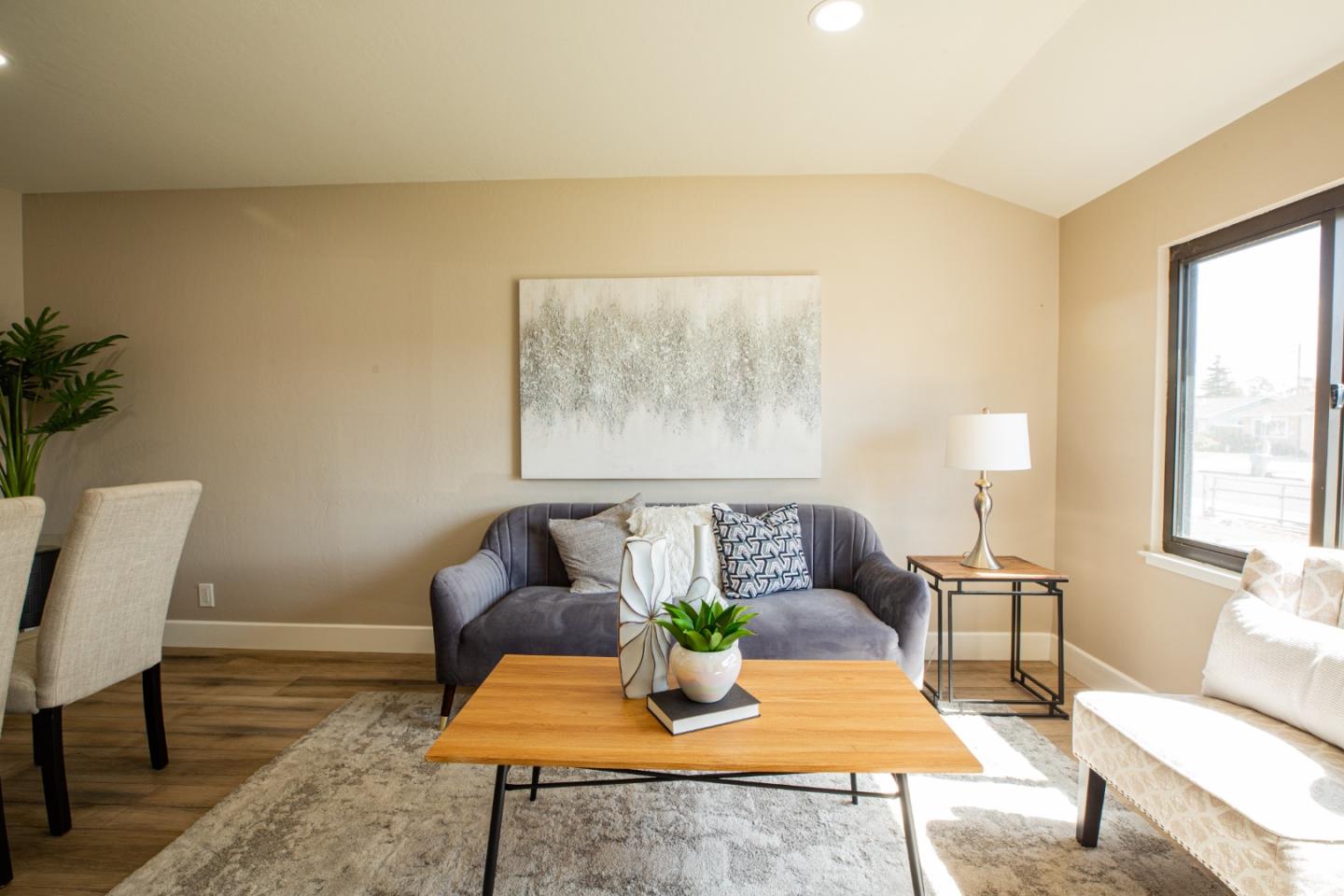 Detail Gallery Image 5 of 24 For 1542 Chabot Way, San Jose,  CA 95122 - 3 Beds | 2 Baths