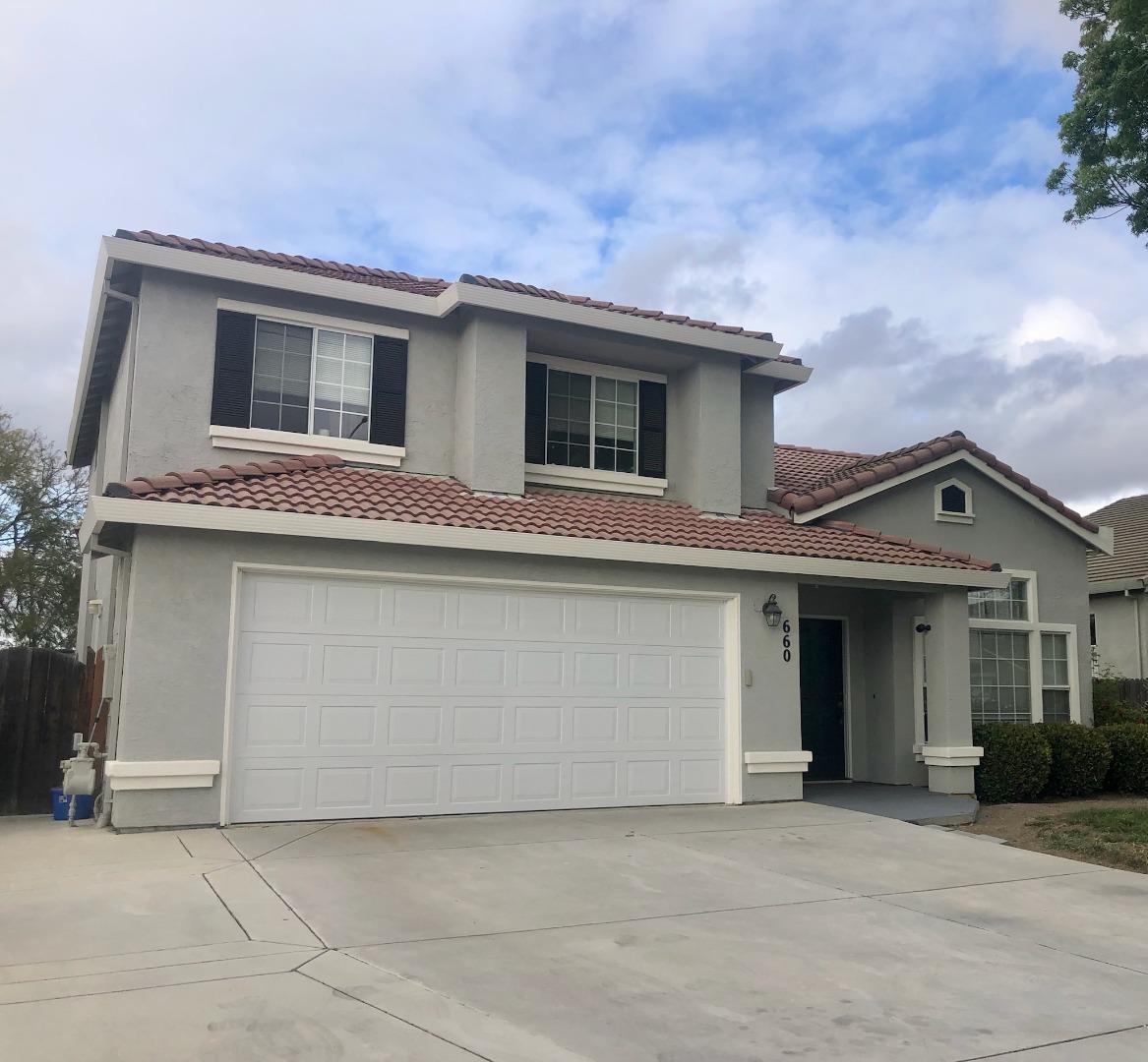 660 La Baig Dr, Hollister, CA 95023 3 Beds 2/1 Baths (Sold