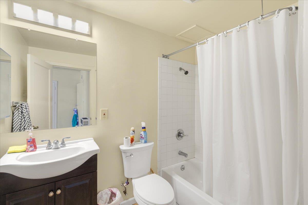Detail Gallery Image 11 of 14 For 4609 Bond St, Oakland,  CA 94601 - – Beds | – Baths
