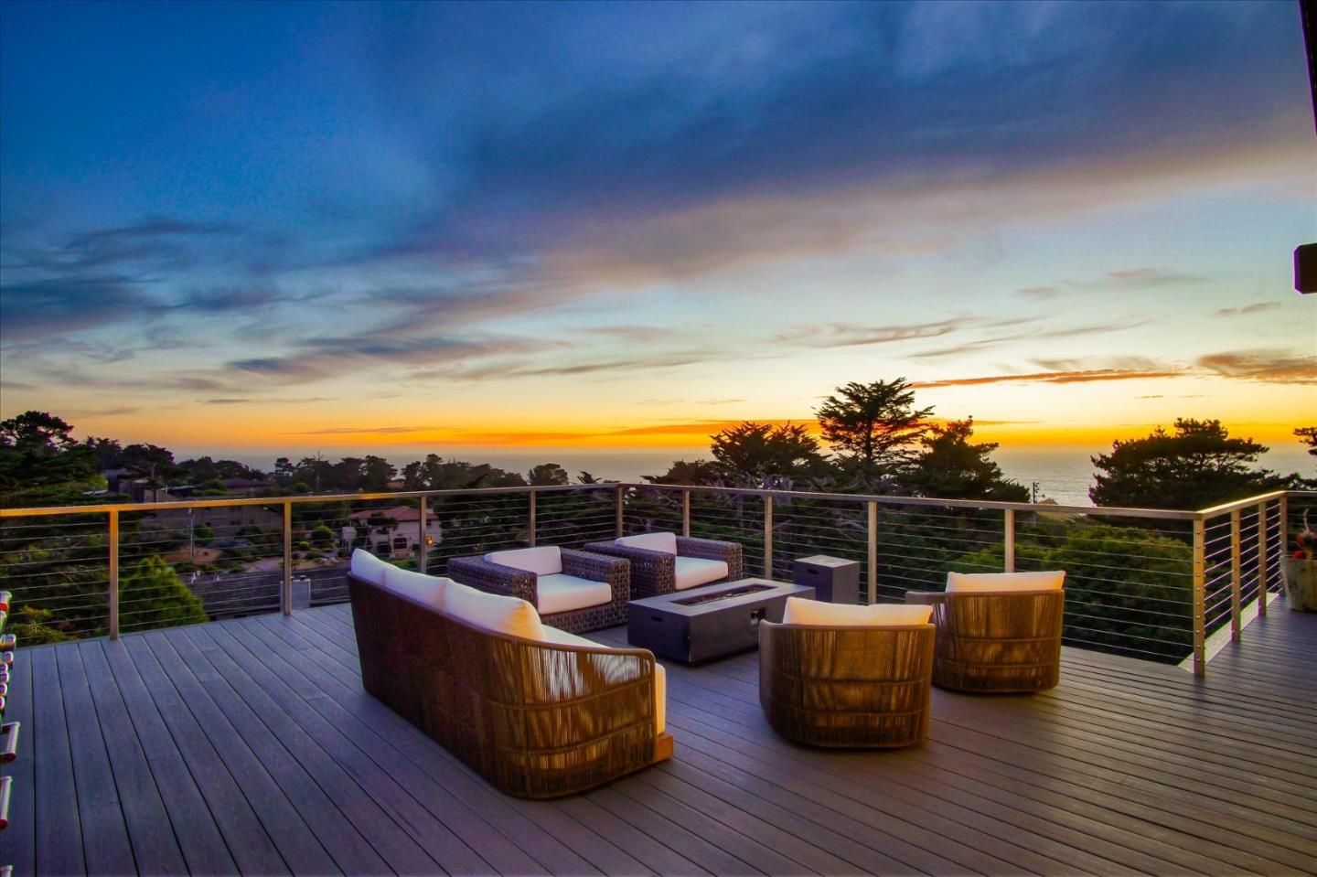 201 Spindrift Rd, Carmel, CA 93923 4 Beds 3/1 Baths (Sold