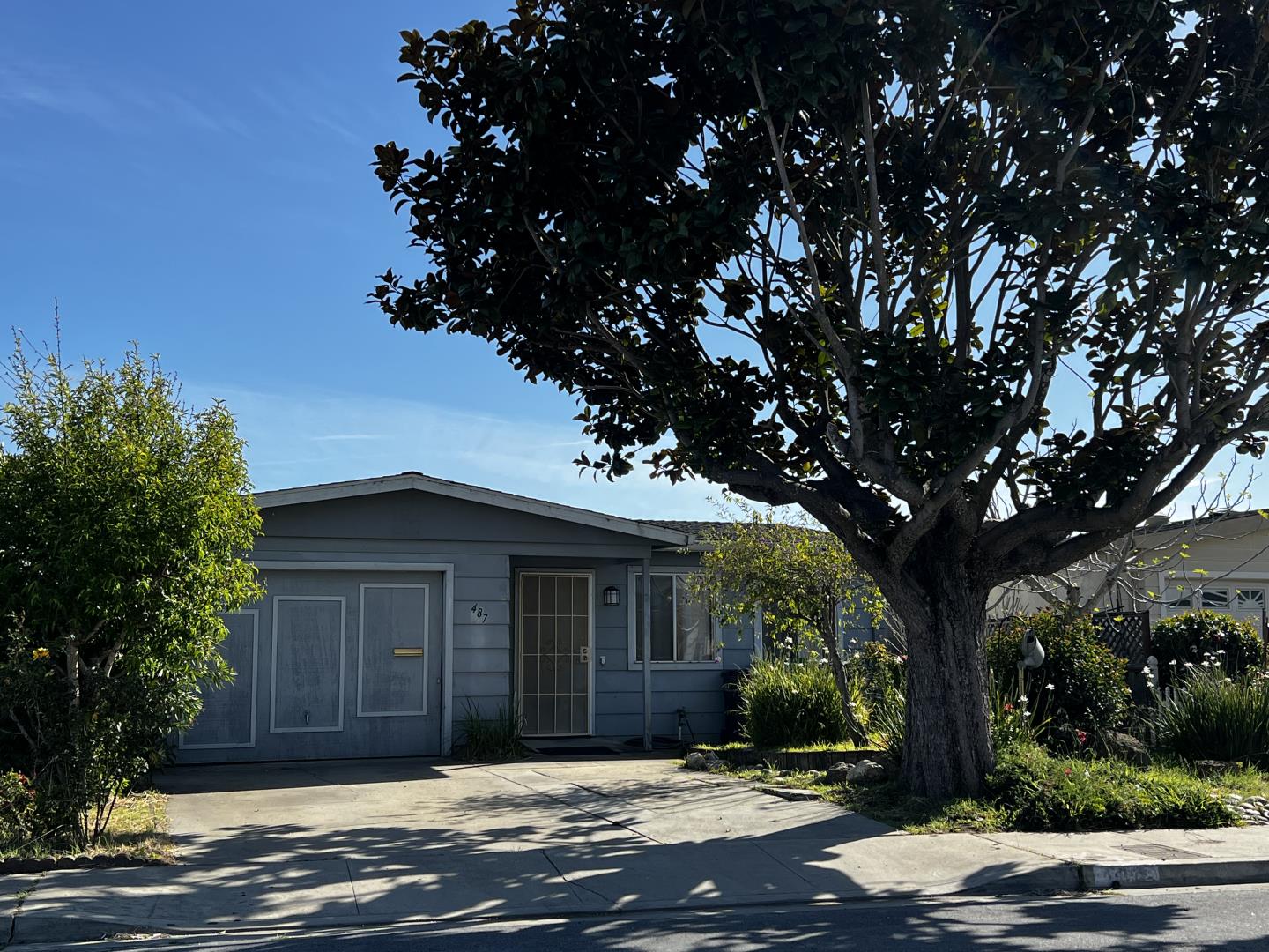 487 Tuttle Ave, Watsonville, CA 95076 2 Beds 2 Baths (Sold) ML81887999 MLSL
