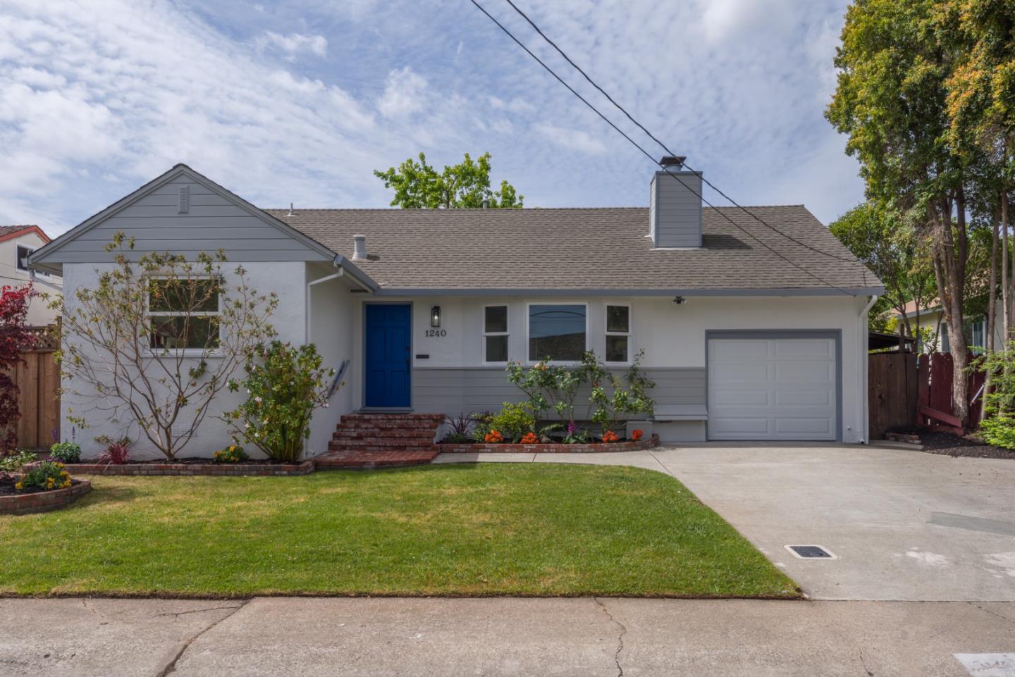 Detail Gallery Image 1 of 1 For 1240 Irwin St, Belmont,  CA 94002 - 3 Beds | 2 Baths