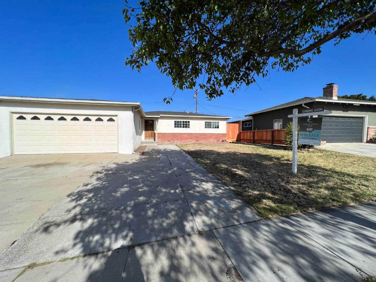 Detail Gallery Image 1 of 1 For 119 Rosarita Dr, Salinas,  CA 93906 - 4 Beds | 2 Baths