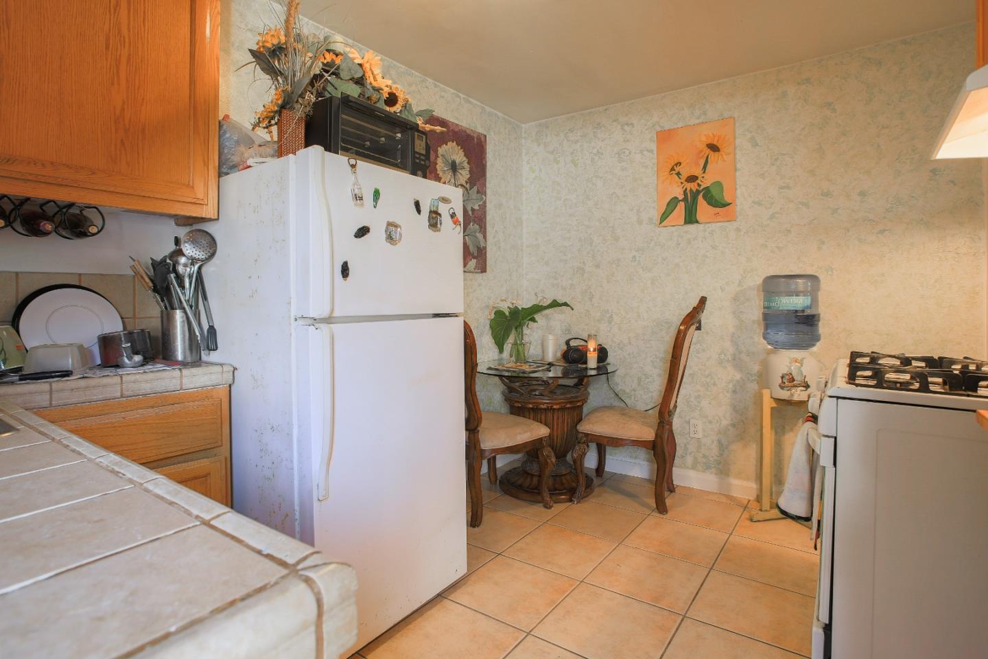 Detail Gallery Image 13 of 32 For 628 Roosevelt St, Salinas,  CA 93905 - – Beds | – Baths
