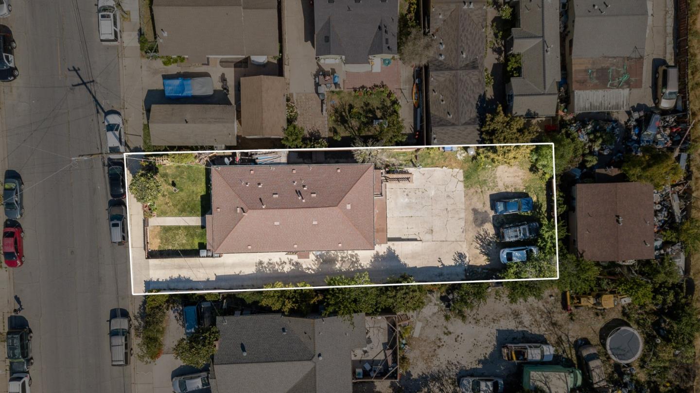 Detail Gallery Image 3 of 32 For 628 Roosevelt St, Salinas,  CA 93905 - – Beds | – Baths