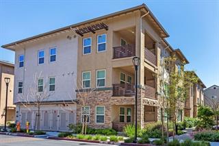 Detail Gallery Image 1 of 1 For 1120 Karby Ter #302,  Sunnyvale,  CA 94089 - 2 Beds | 2 Baths