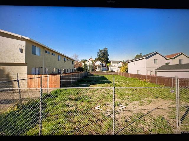 Photo of 343 Rodeo Ave in Rodeo, CA