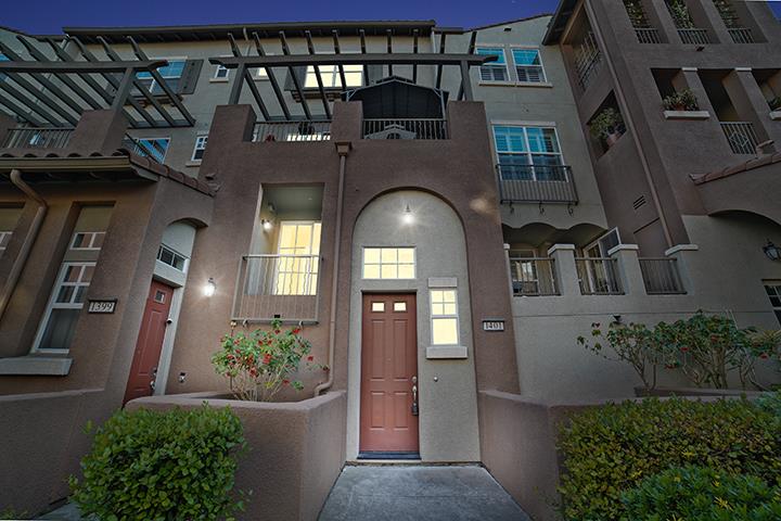 Detail Gallery Image 1 of 1 For 1401 Marcello Dr, San Jose,  CA 95131 - 2 Beds | 2 Baths