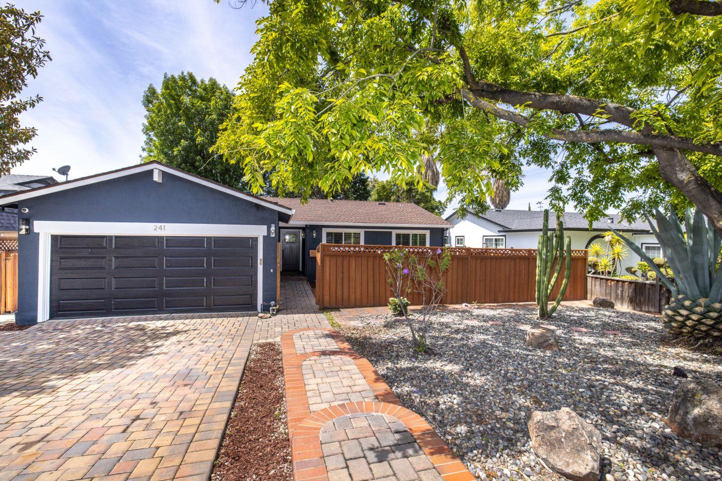 Detail Gallery Image 1 of 1 For 241 Spring Valley Ln, Milpitas,  CA 95035 - 3 Beds | 2 Baths