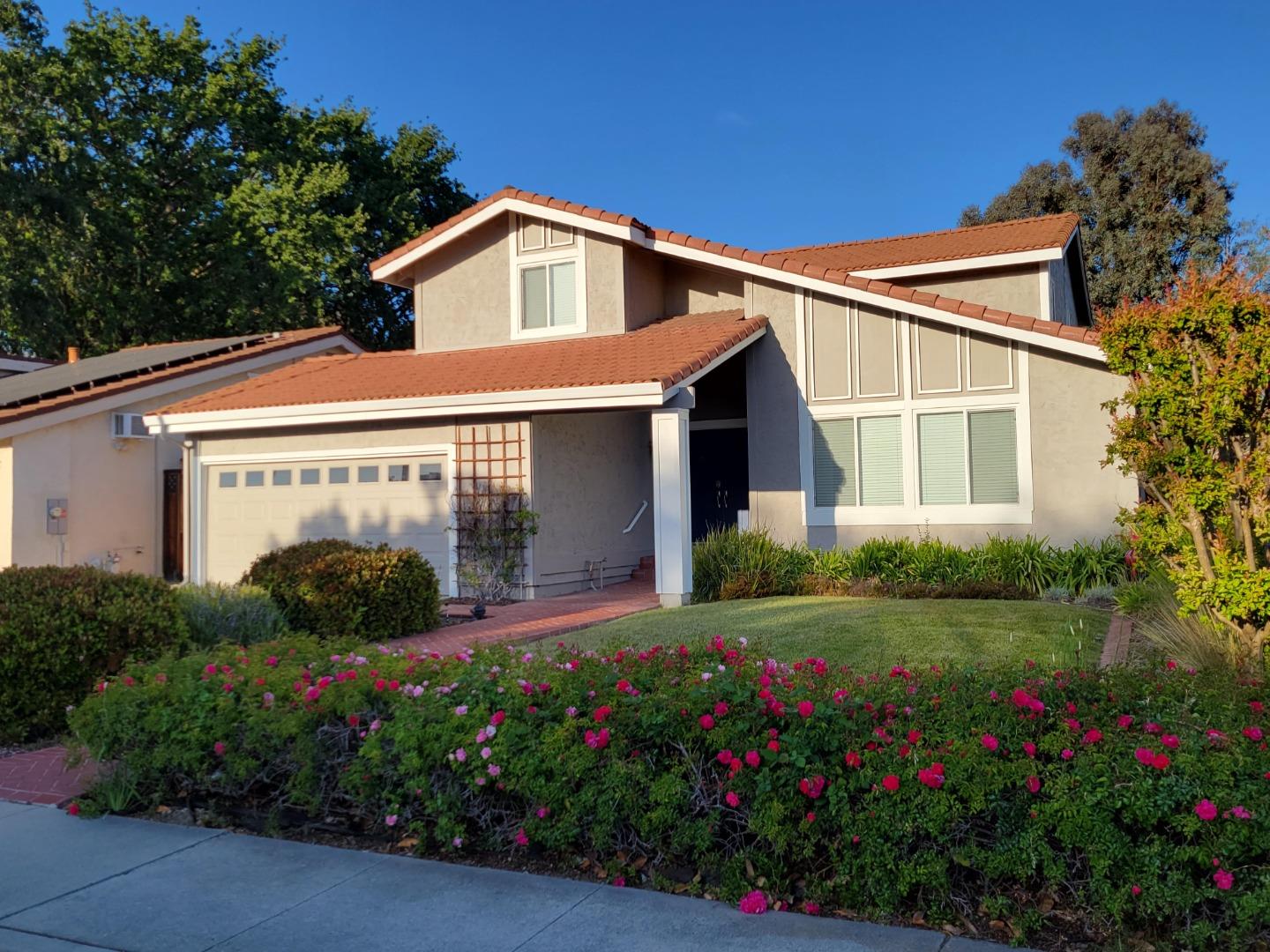 Detail Gallery Image 1 of 1 For 5414 Century Meadow Ct, San Jose,  CA 95111 - 4 Beds | 2/1 Baths