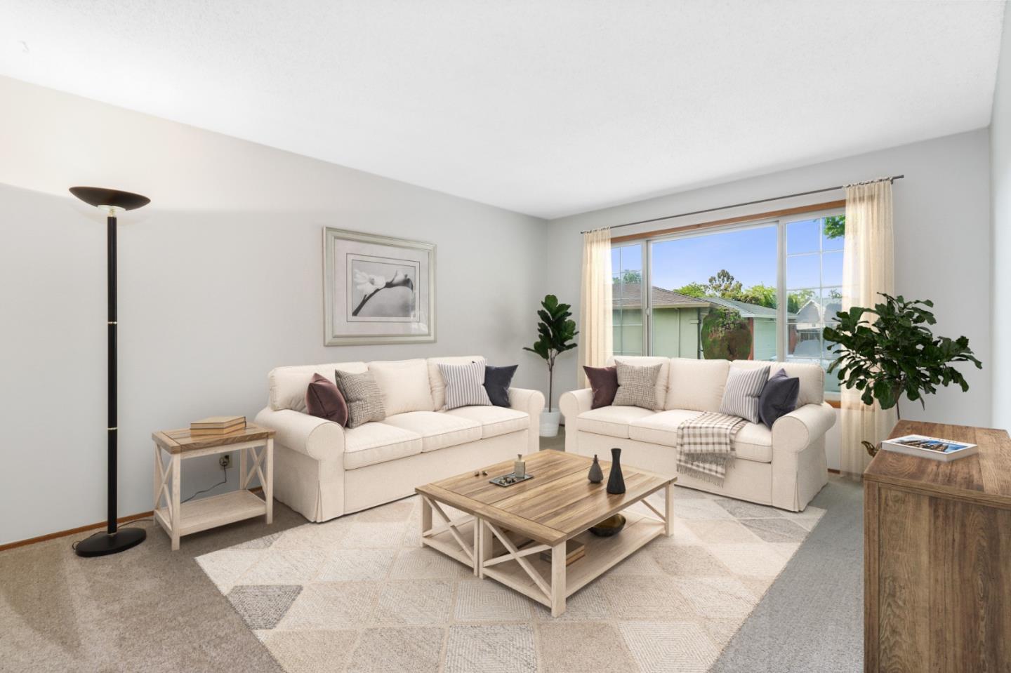 Detail Gallery Image 1 of 1 For 2860 Encinitas Ct, San Jose,  CA 95132 - 4 Beds | 2 Baths