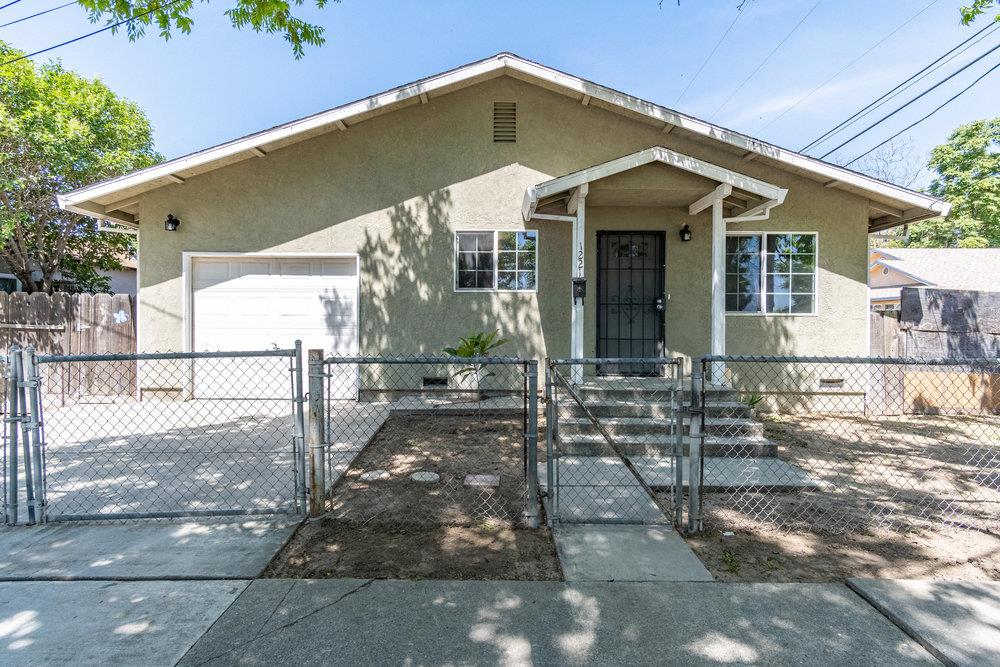 Detail Gallery Image 1 of 1 For 1221 H St, Merced,  CA 95341 - 2 Beds | 1 Baths